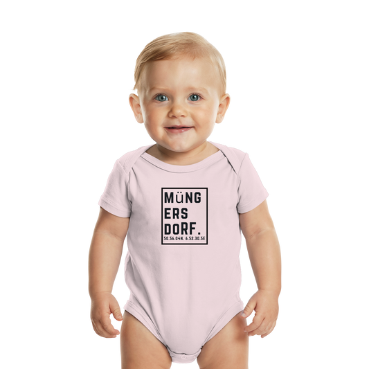 Müngersdorf Koordinaten (großer Druck auf der Brust) - Organic Baby Bodysuit