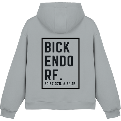 Bickendorf Koordinaten (großer Druck auf dem Rücken) - Fluffy Boxcut Hoodie