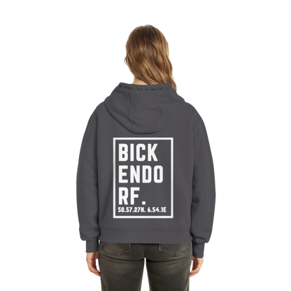Bickendorf Koordinaten (großer Druck auf dem Rücken) - Fluffy Boxcut Hoodie