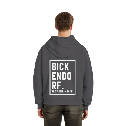 Bickendorf Koordinaten (großer Druck auf dem Rücken) - Fluffy Boxcut Hoodie