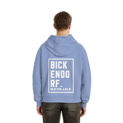 Bickendorf Koordinaten (großer Druck auf dem Rücken) - Fluffy Boxcut Hoodie