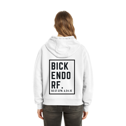 Bickendorf Koordinaten (großer Druck auf dem Rücken) - Fluffy Boxcut Hoodie