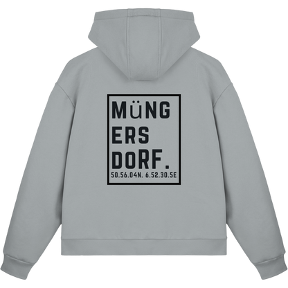 Müngersdorf Koordinaten (großer Druck auf dem Rücken) - Fluffy Boxcut Zipper
