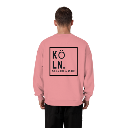 Köln Koordinaten (großer Druck auf dem Rücken) - Organic Oversize Sweatshirt