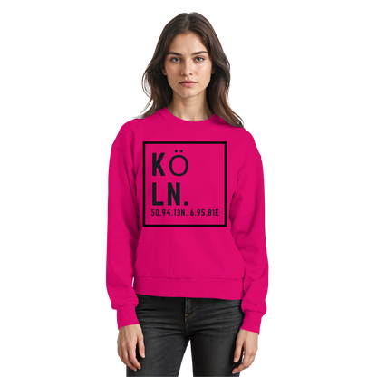 Köln Koordinaten (großer Druck auf der Brust) - Basic Sweatshirt