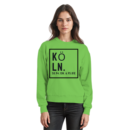 Köln Koordinaten (großer Druck auf der Brust) - Basic Sweatshirt