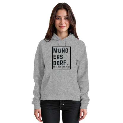 Müngersdorf Koordinaten (großer Druck auf der Brust) - Basic Unisex Hoodie