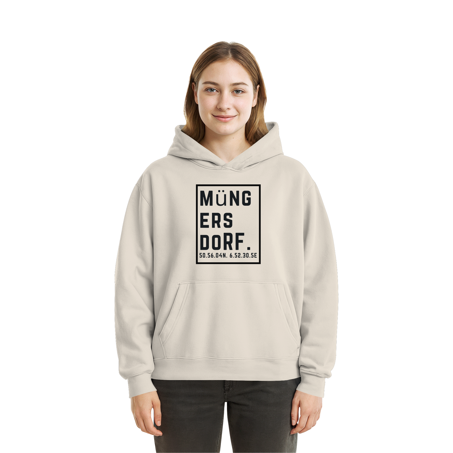Müngersdorf Koordinaten (großer Druck auf der Brust) - Fluffy Boxcut Hoodie