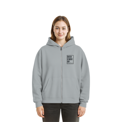 Bickendorf Koordinaten (kleiner Druck auf der Brust) - Fluffy Boxcut Zipper