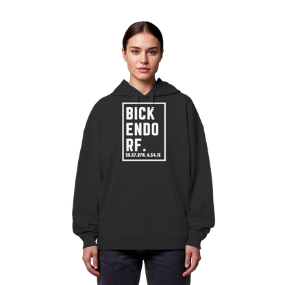 Bickendorf Koordinaten (großer Druck auf der Brust) - Organic Oversize Hoodie