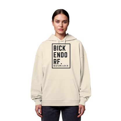 Bickendorf Koordinaten (großer Druck auf der Brust) - Organic Oversize Hoodie