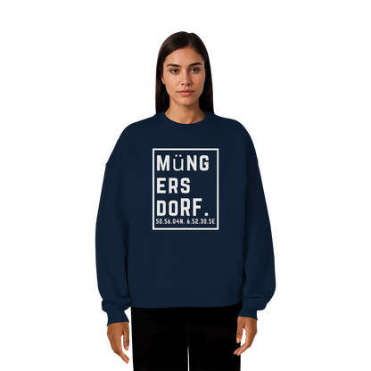 Müngersdorf Koordinaten (großer Druck auf der Brust) - Organic Oversize Sweatshirt