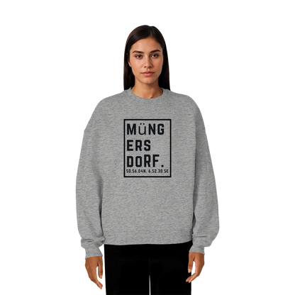 Müngersdorf Koordinaten (großer Druck auf der Brust) - Organic Oversize Sweatshirt
